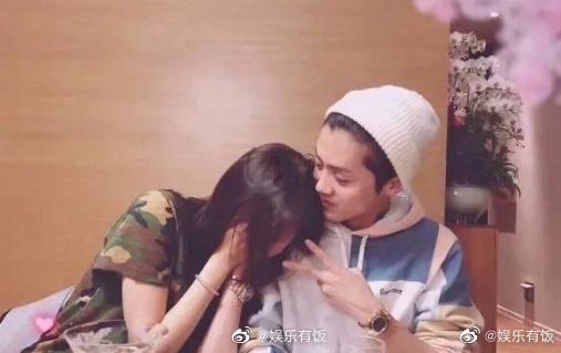 表达爱的方式有很多，但这对母女是不是有点离谱辣眼睛了？！